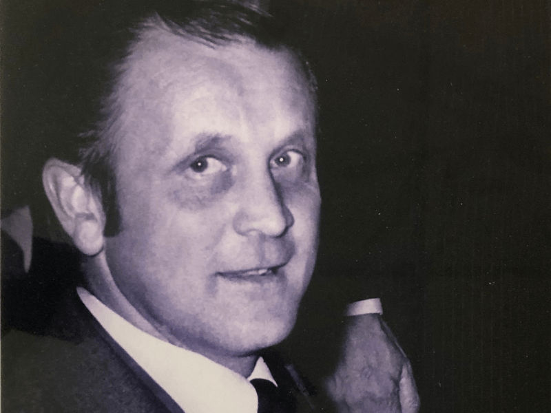 1969