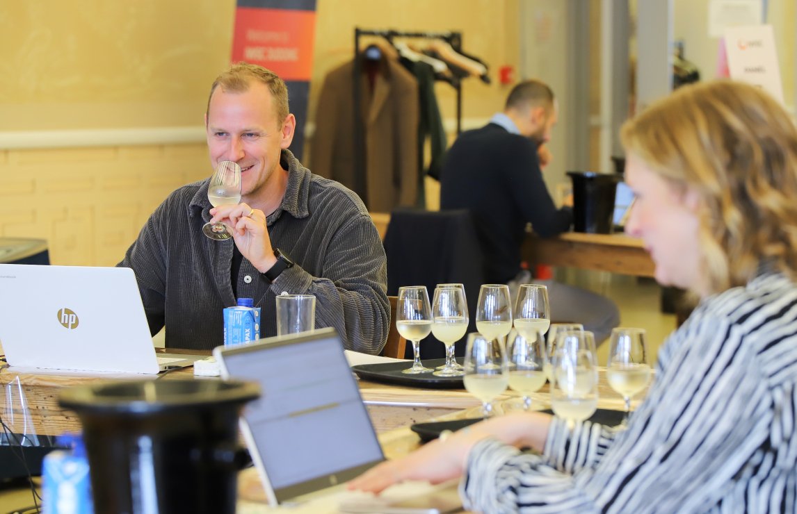 IWSC 2024 Alternative Drinks Judging: Judges’ deliberations on RTDs (Ready To Drink)