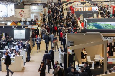 IWSC goes to Wine Paris